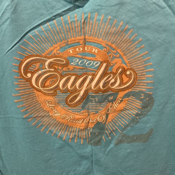Eagles 2009 Tour t- shirt, size XL ( note fits more like a large) - Picture 2 of 10